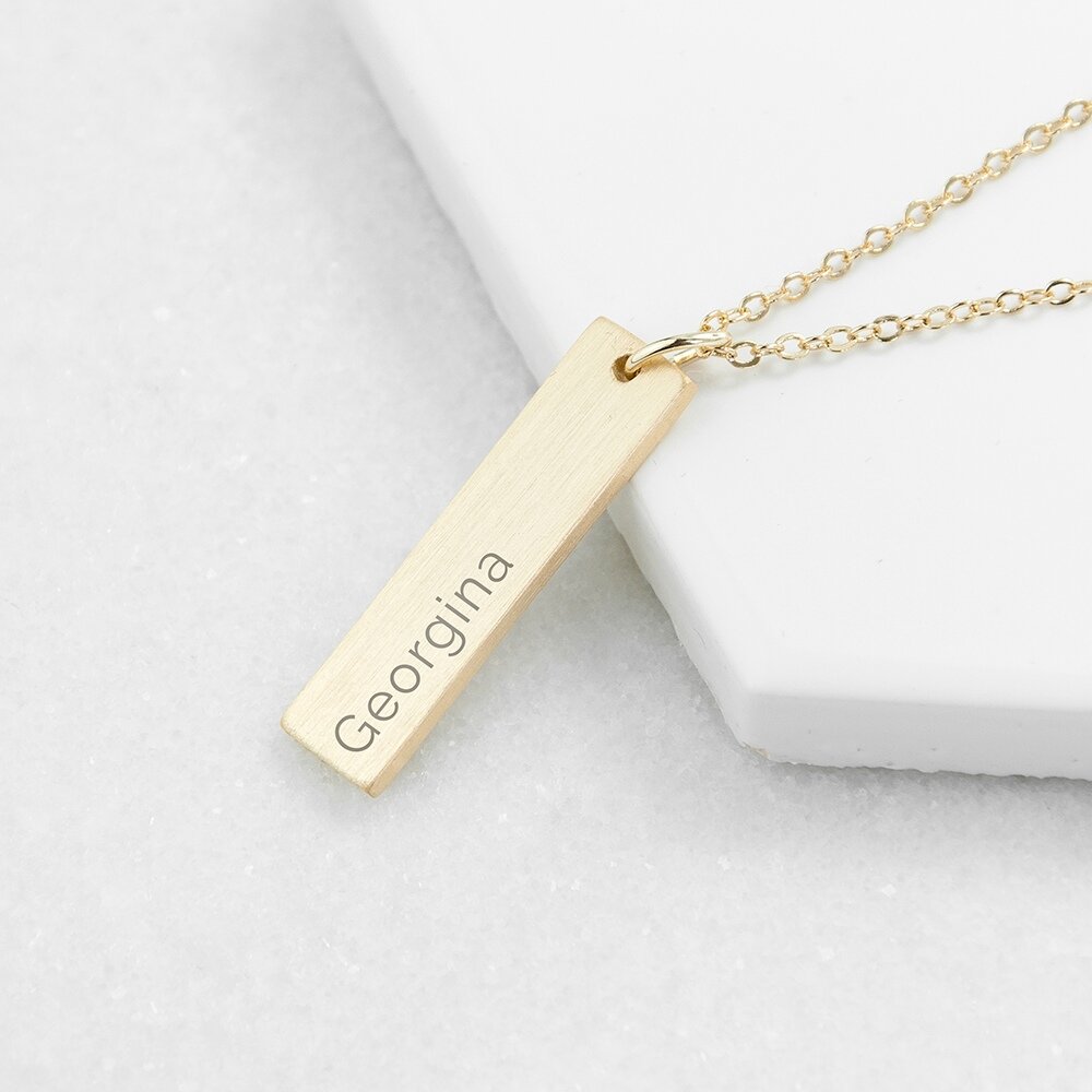 Bar necklace with 2 names store